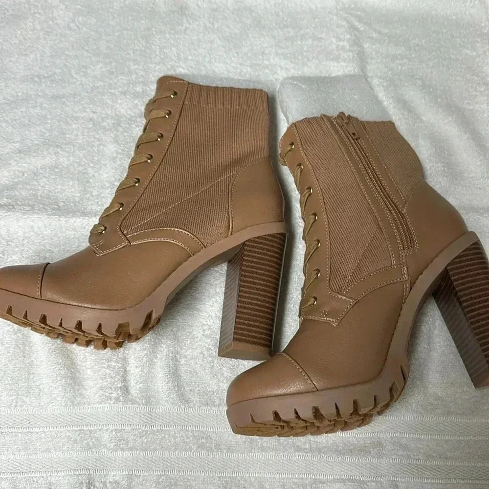 BCBGenration boots - Picture 2 of 9